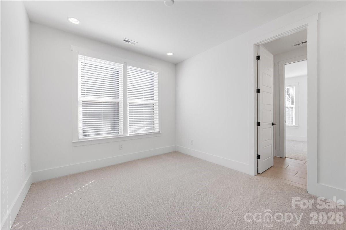 1611 Chippendale Road