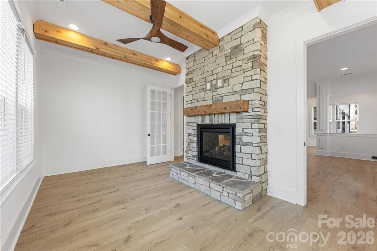 1611 Chippendale Road