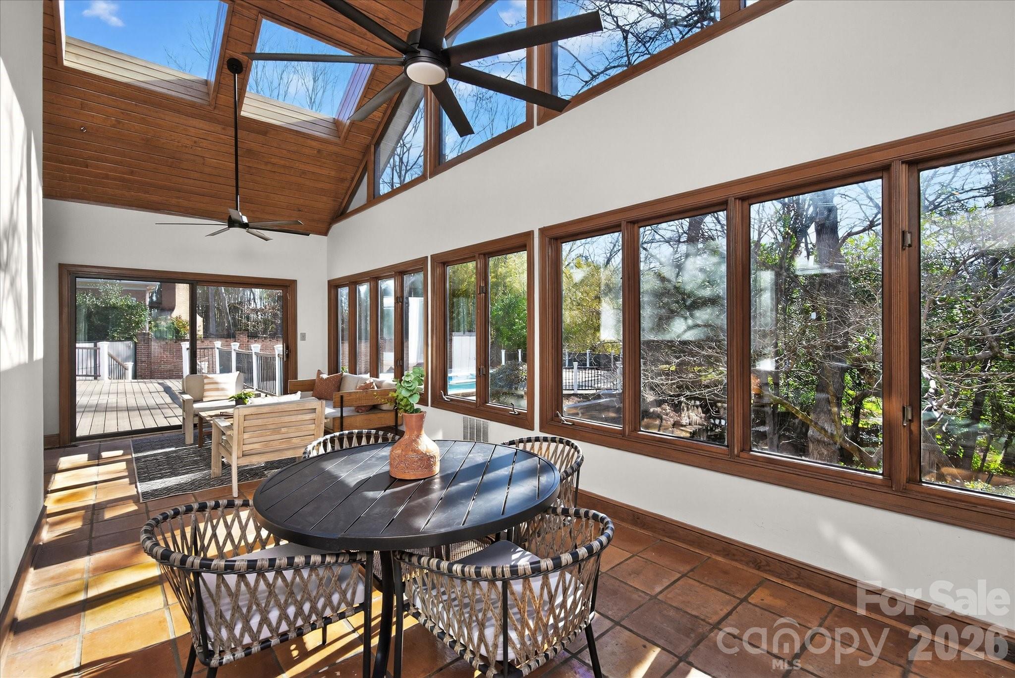 4310 Canoebrook Road
