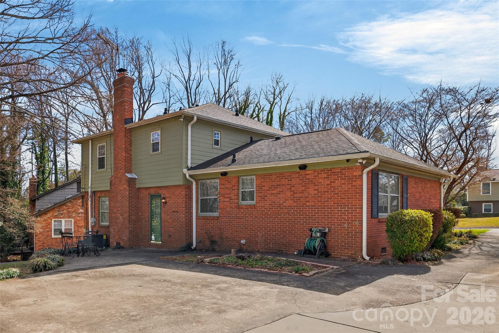 731 Sandridge Road