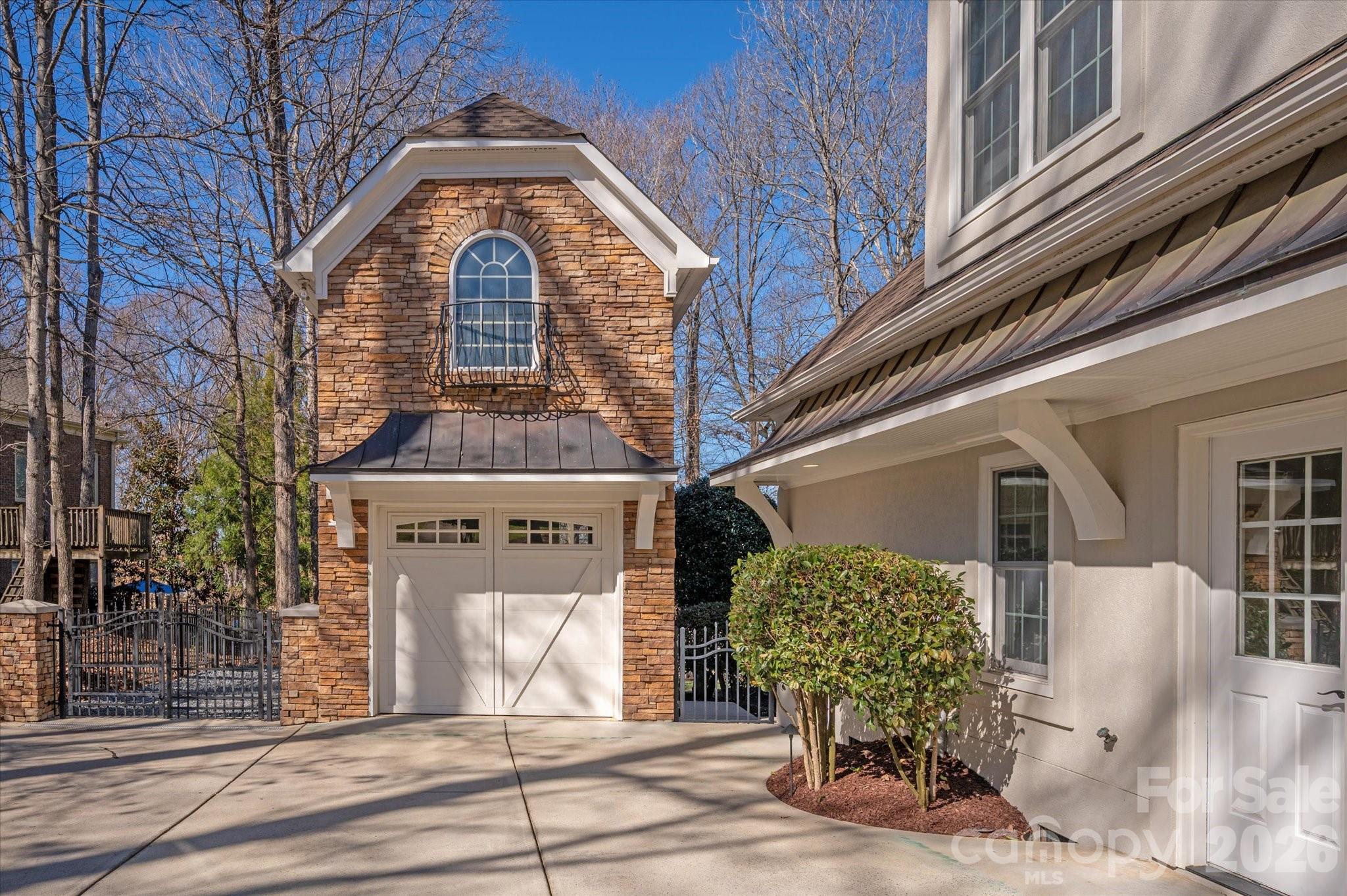 1108 Berwick Court