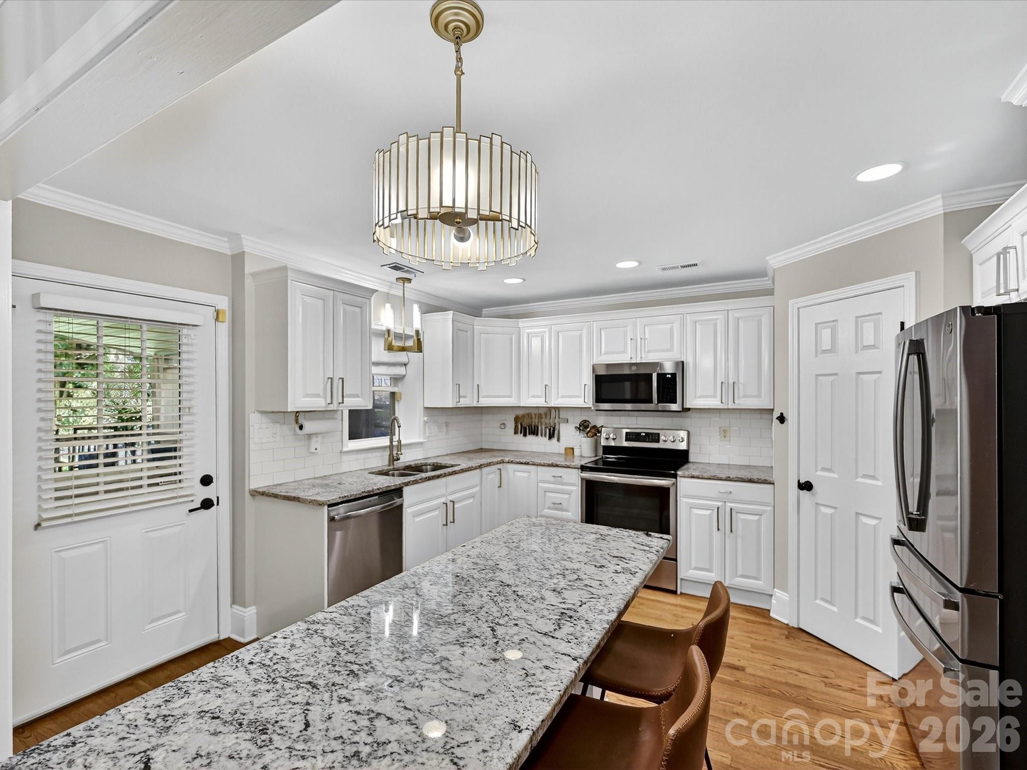 1119 Montford Drive