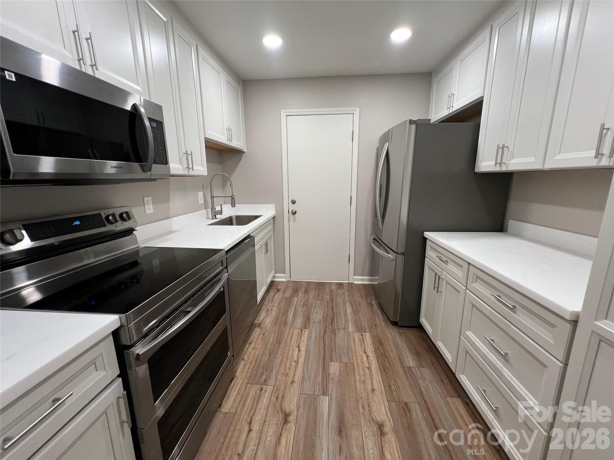 4739 Hedgemore Drive Unit: T