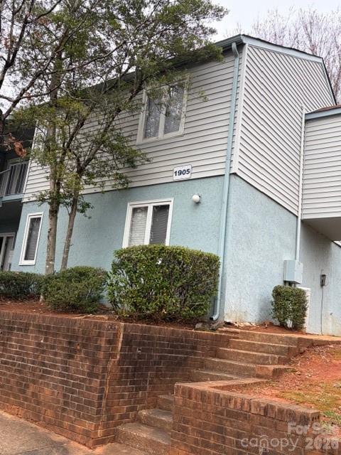 1903 Beechtree Court