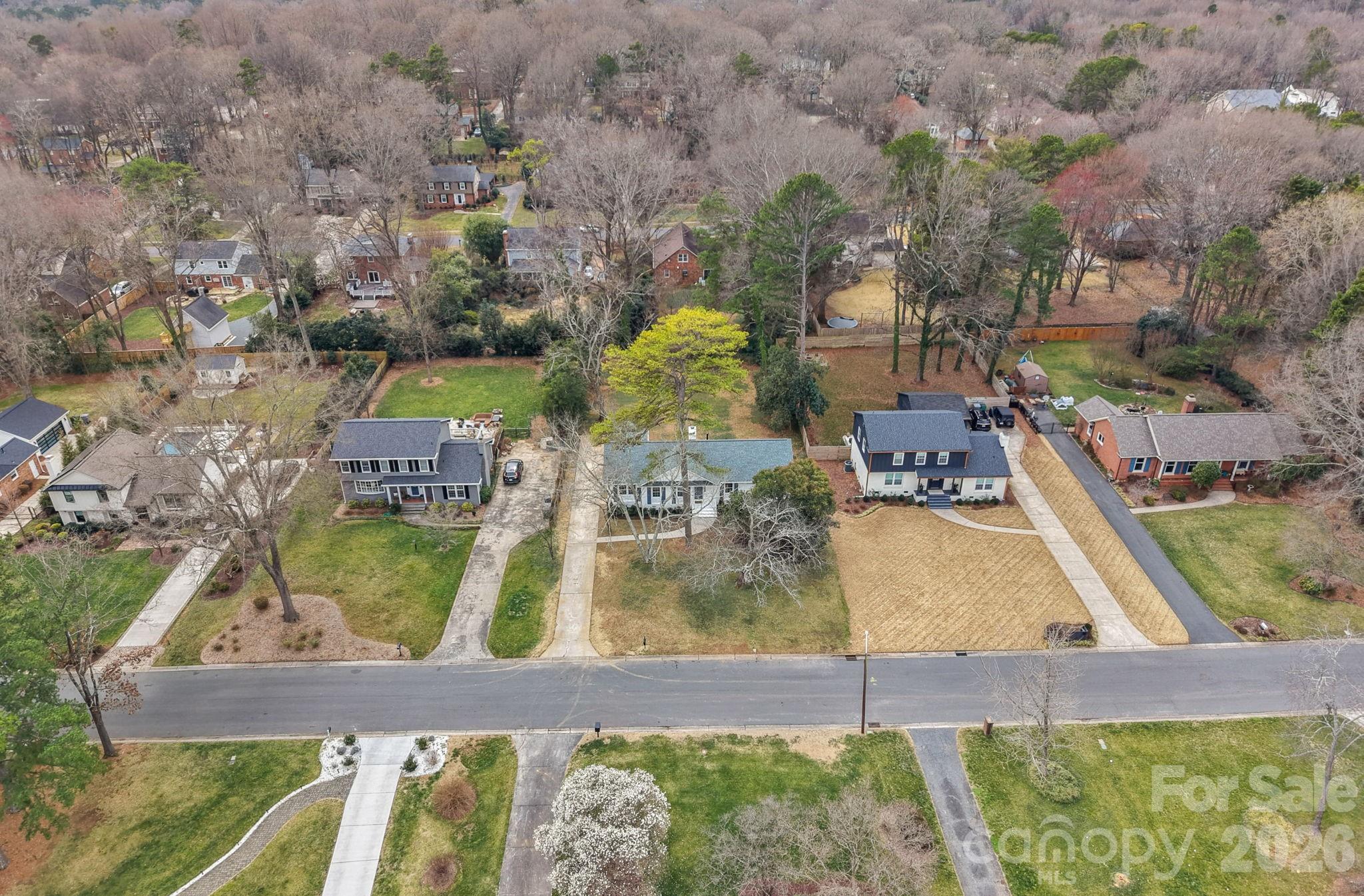 6040 Springhouse Lane