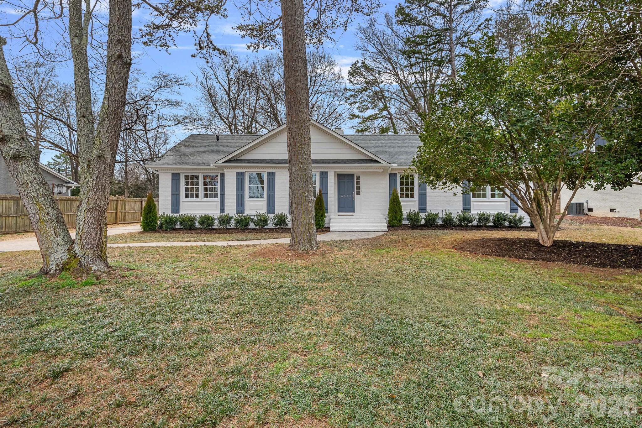 6040 Springhouse Lane