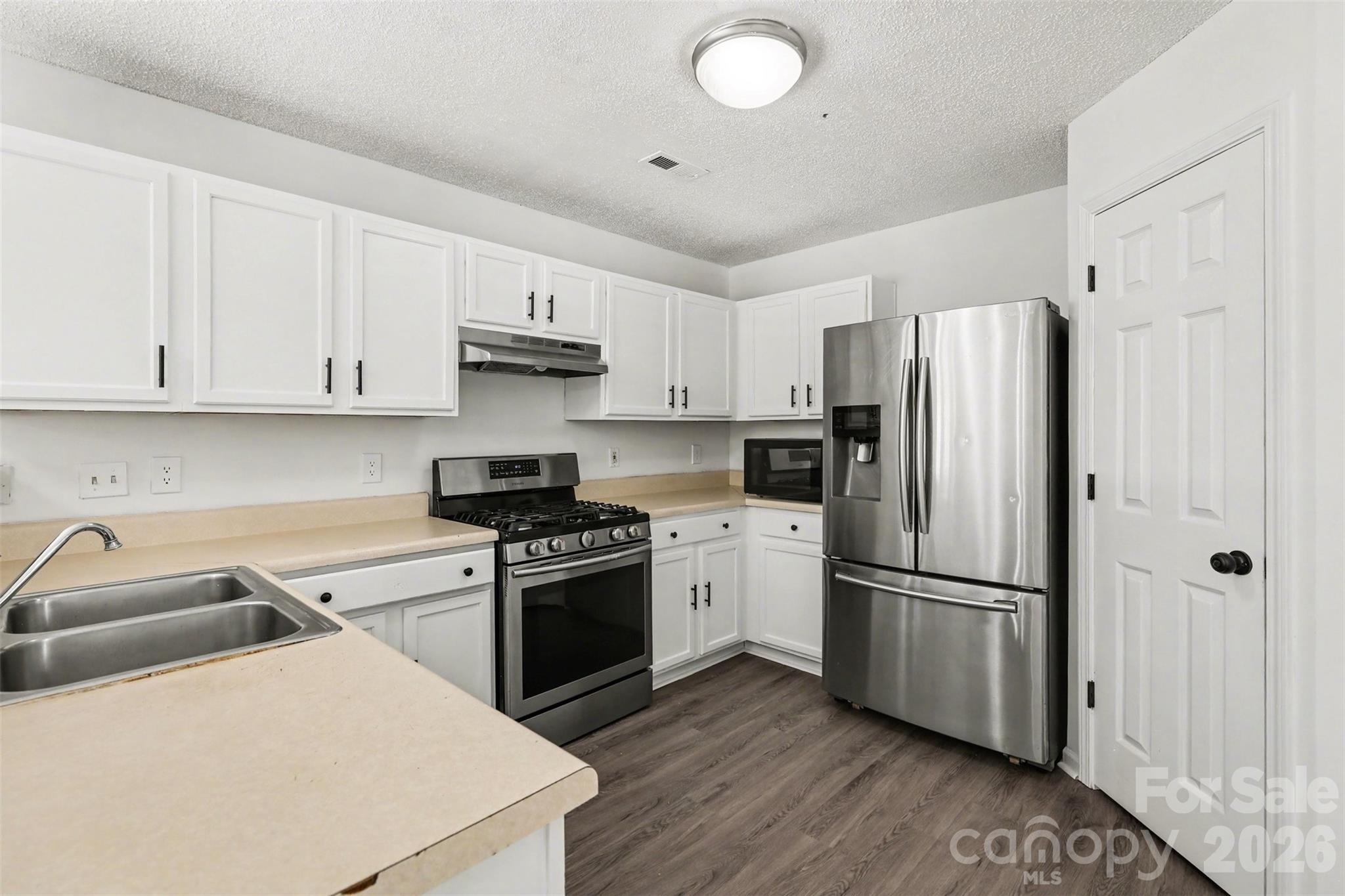 4407 Devonhill Lane