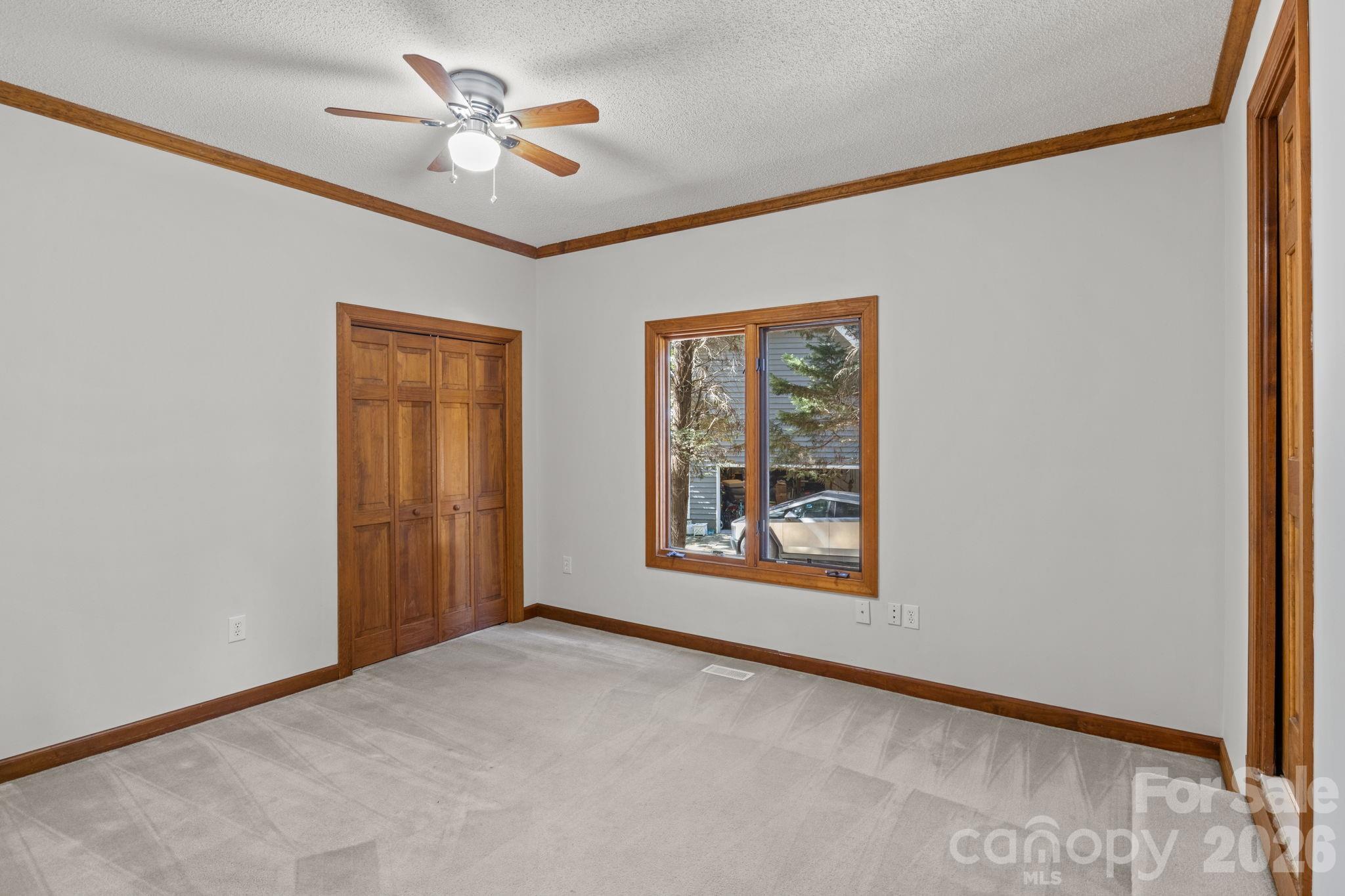 19322 Yachtman Drive