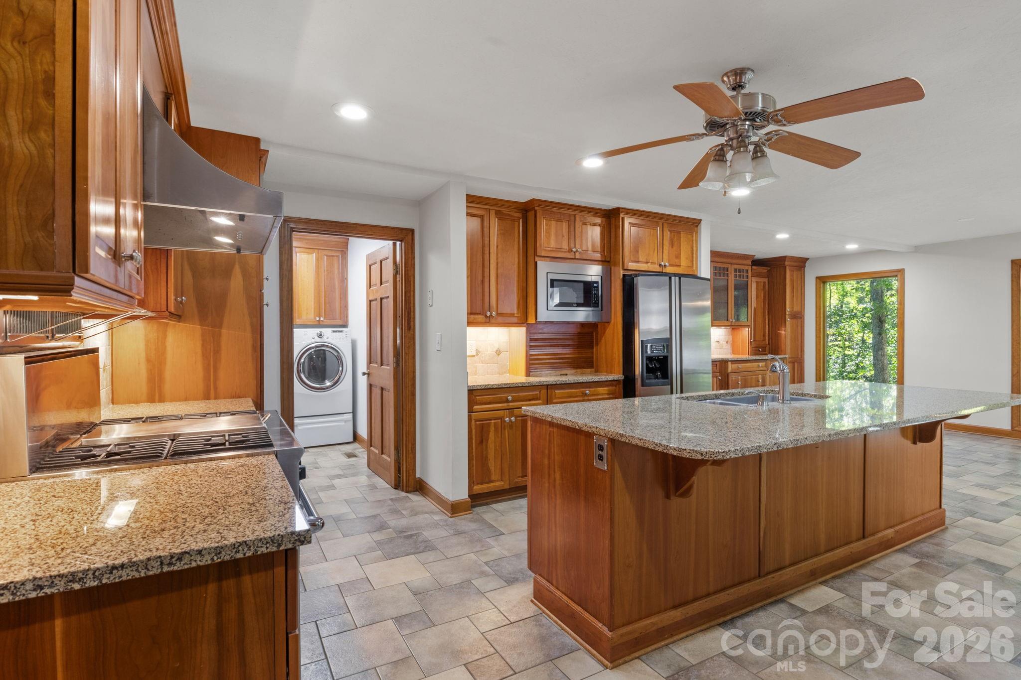 19322 Yachtman Drive