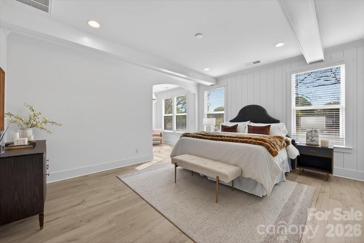 1607 Chippendale Road