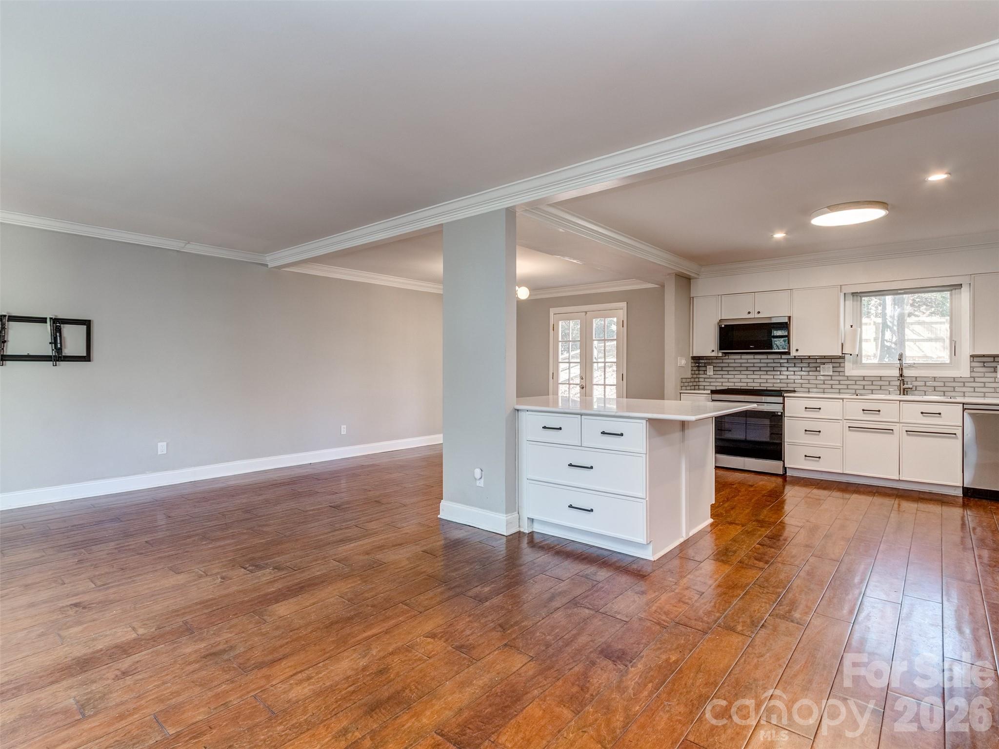 7000 Valley Haven Drive