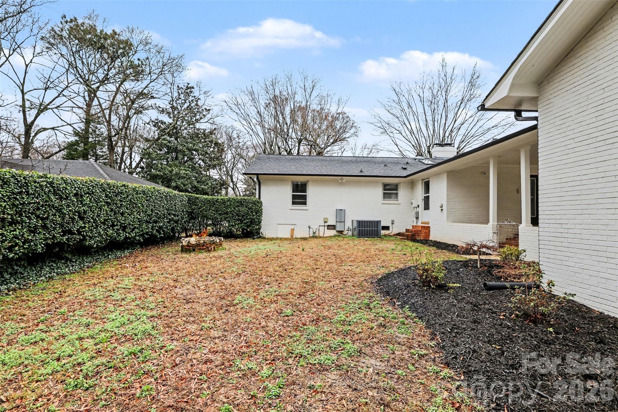 4119 Wall Street