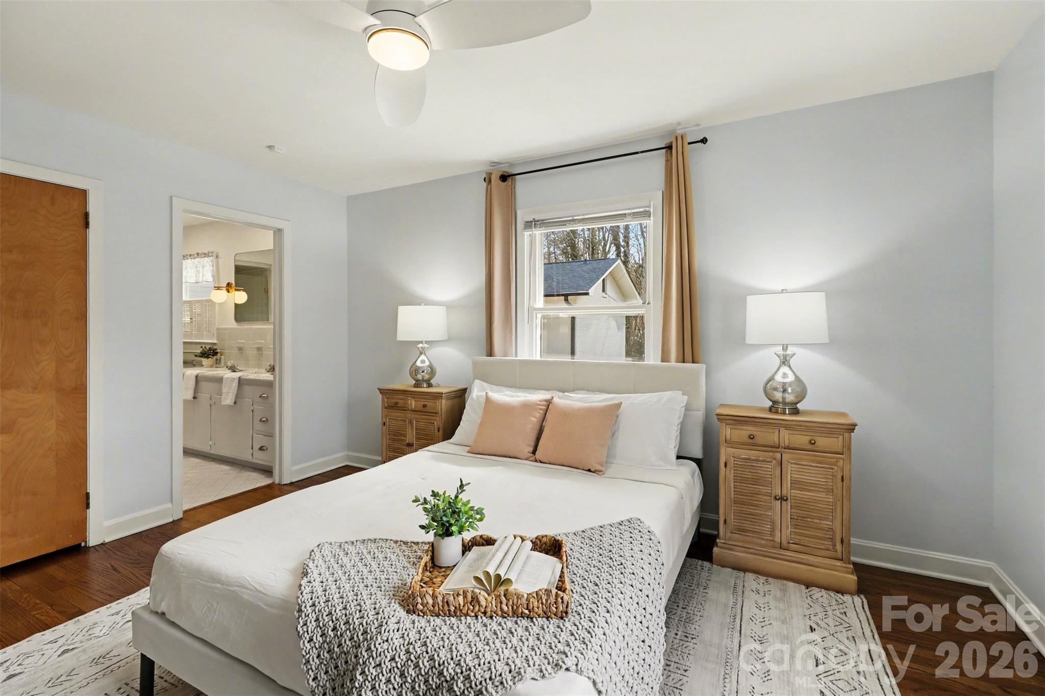 4119 Wall Street
