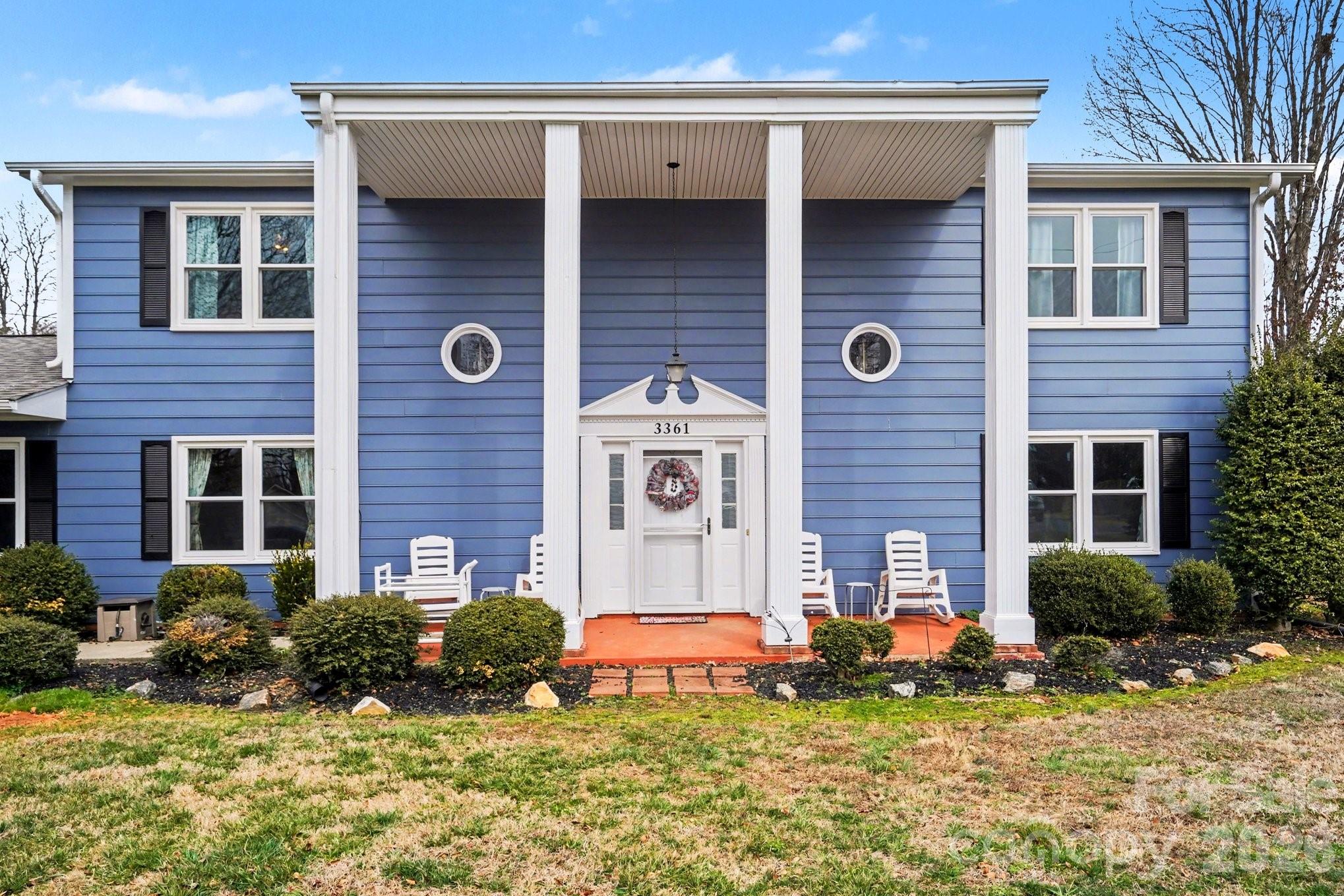 3361 47th Avenue Place NE