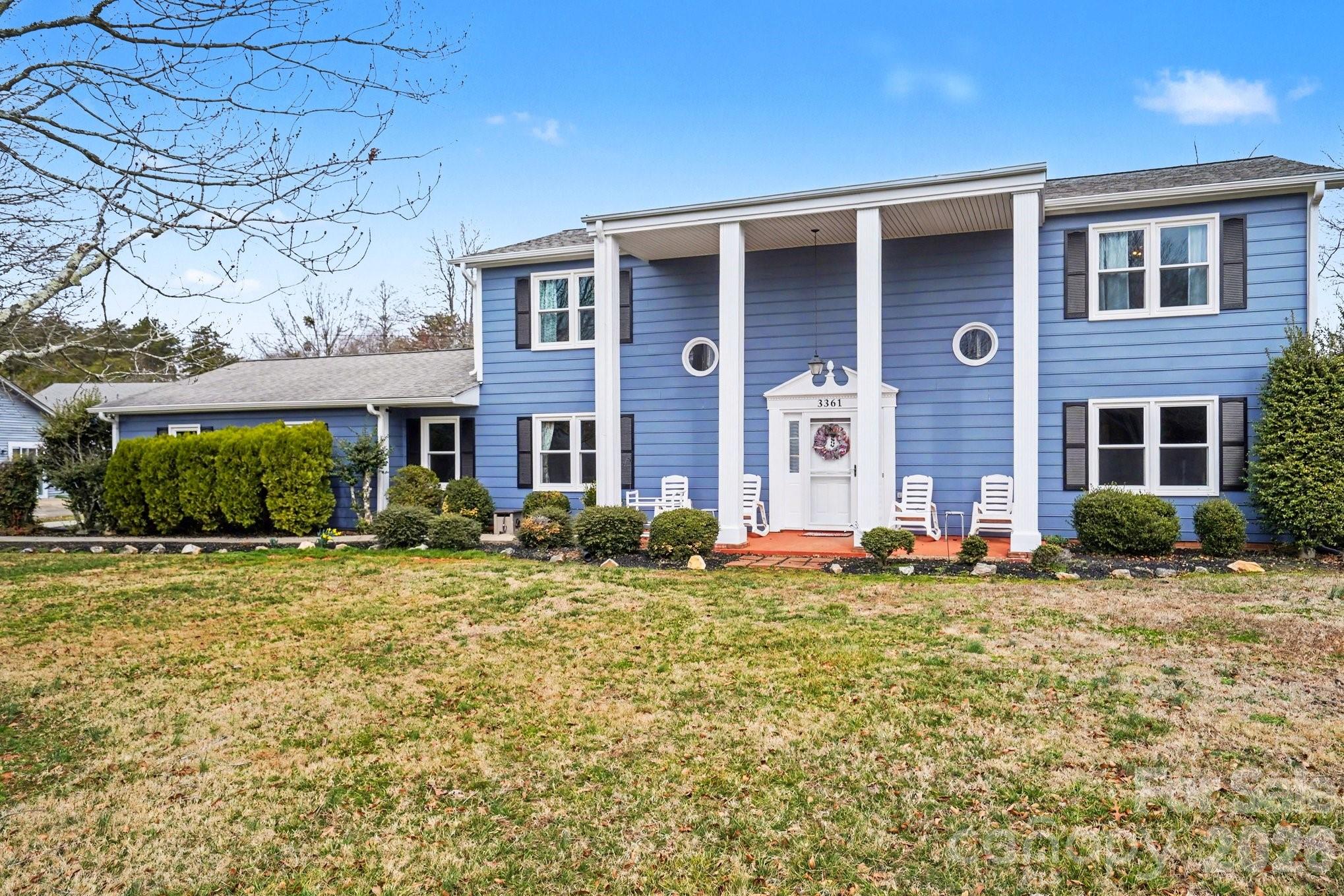 3361 47th Avenue Place NE
