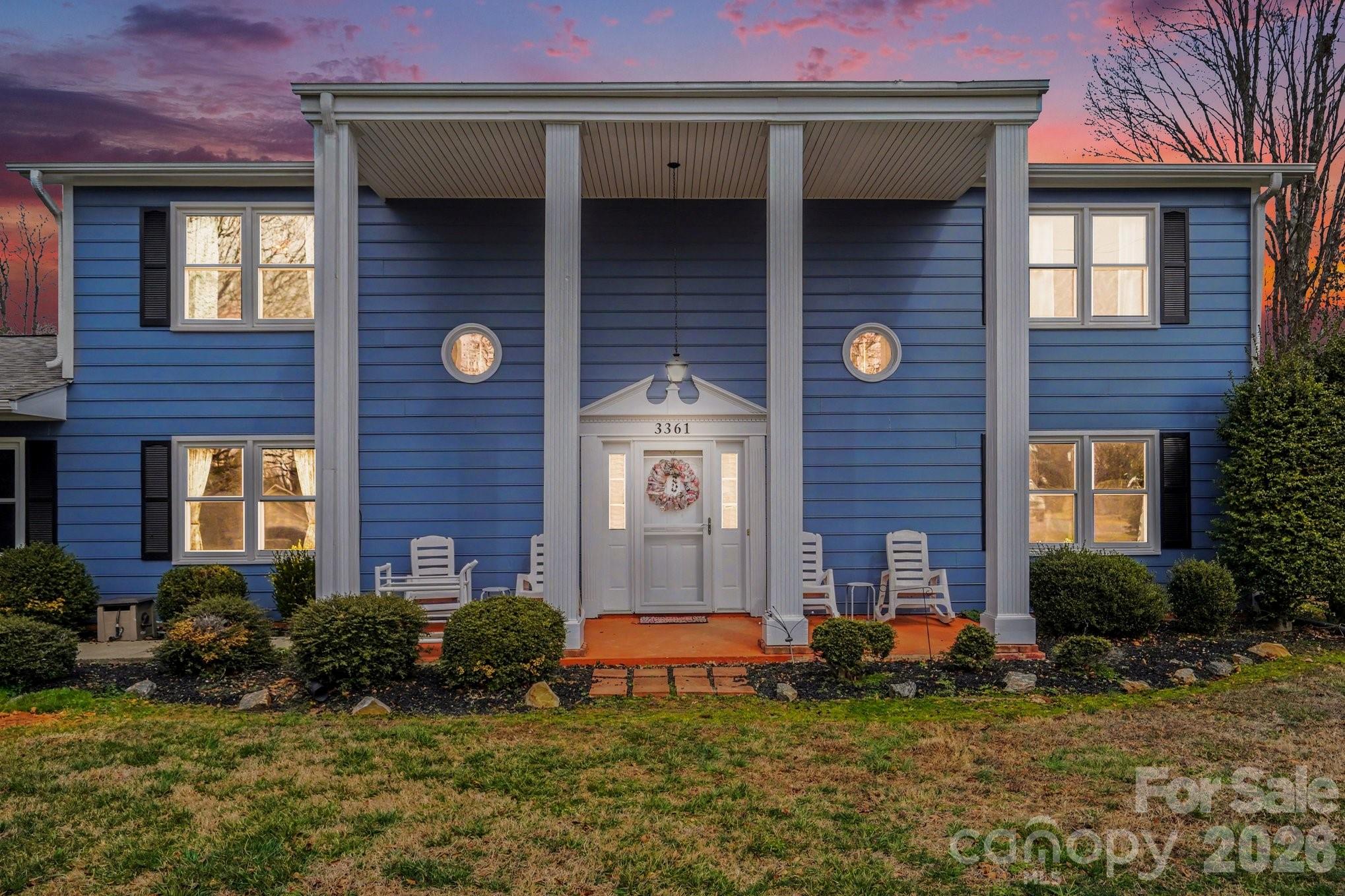 3361 47th Avenue Place NE