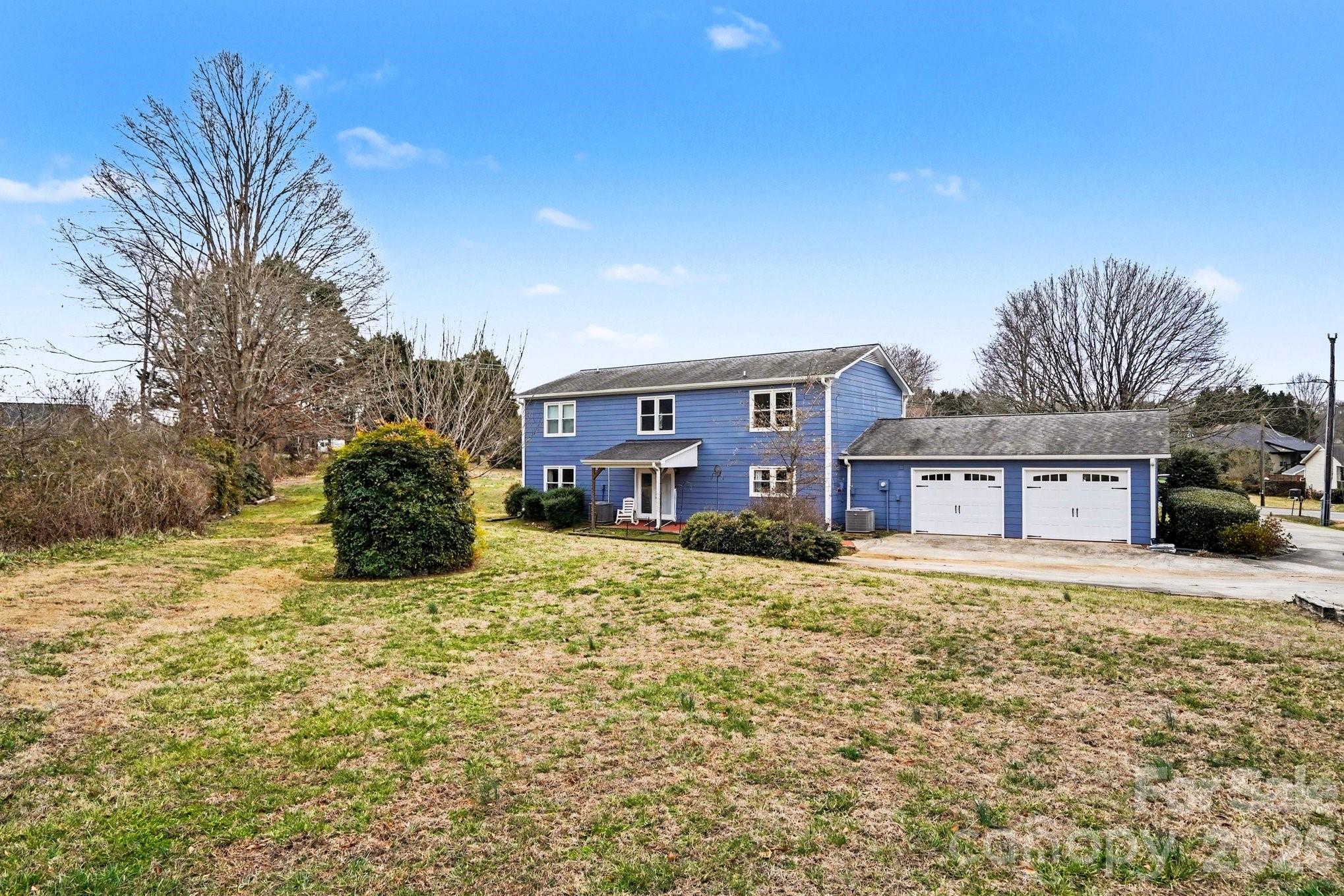3361 47th Avenue Place NE