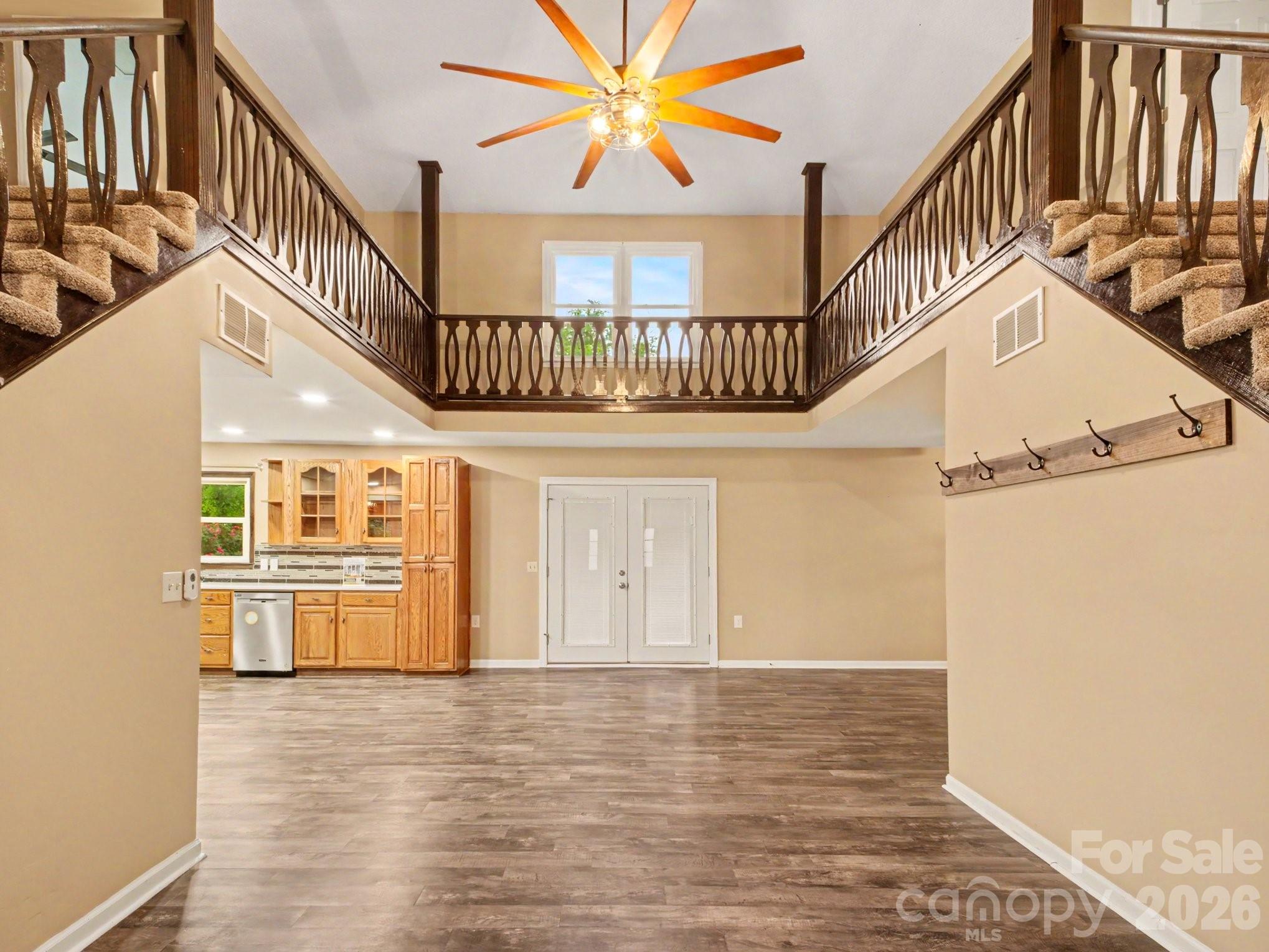 3361 47th Avenue Place NE