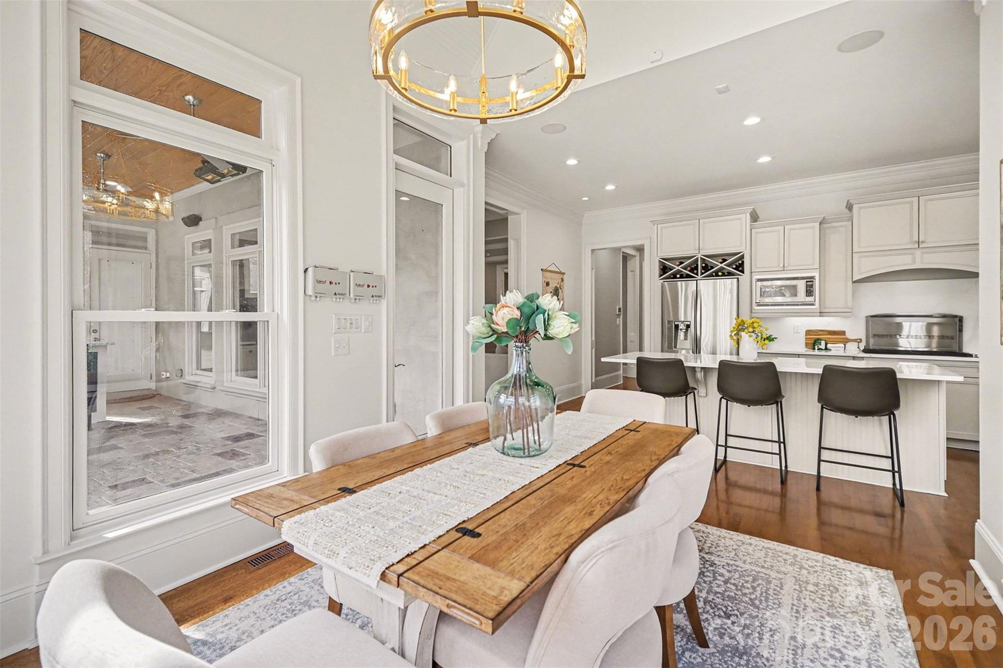 401 Wingfoot Drive