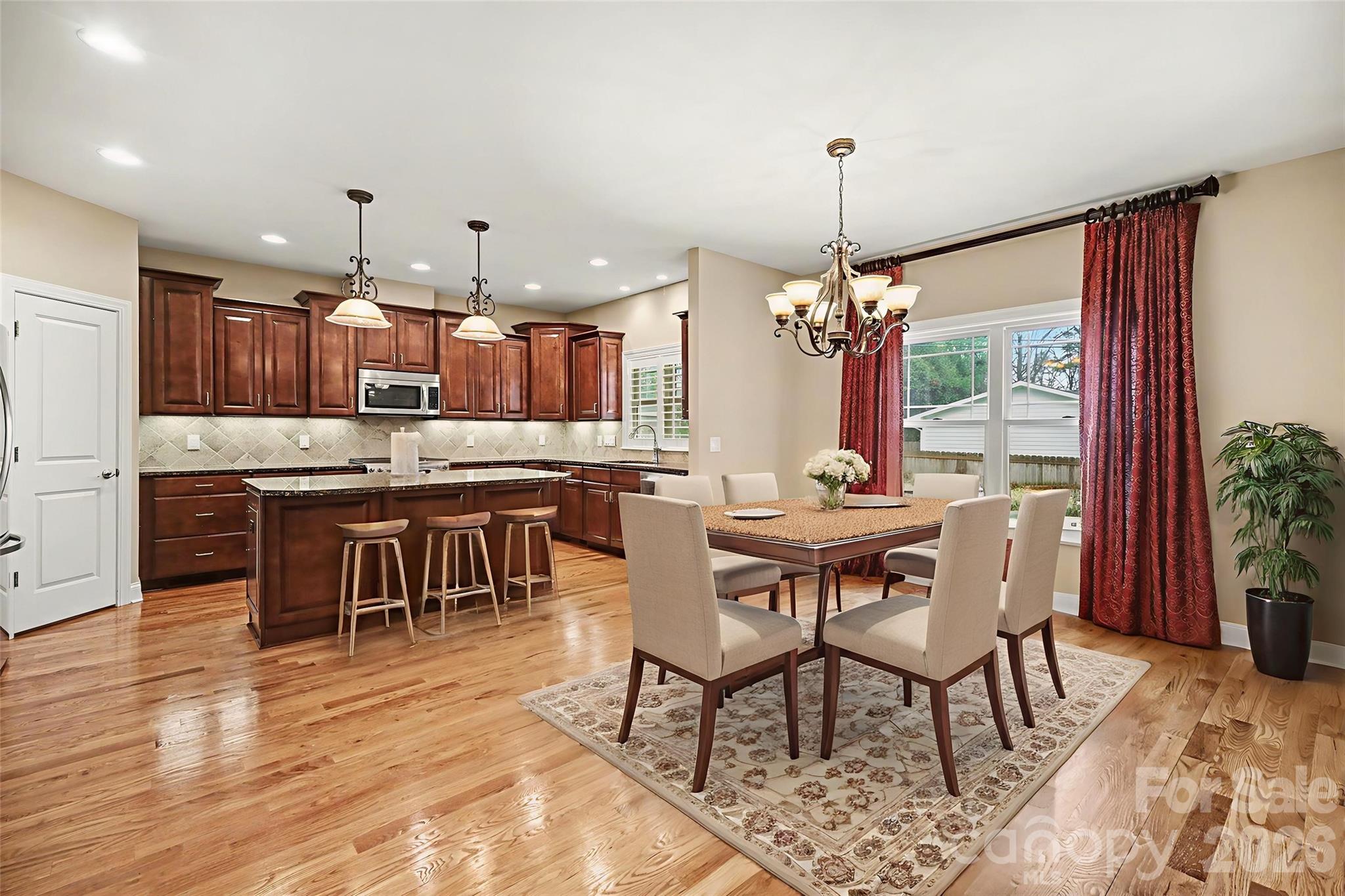 1139 Moray Court