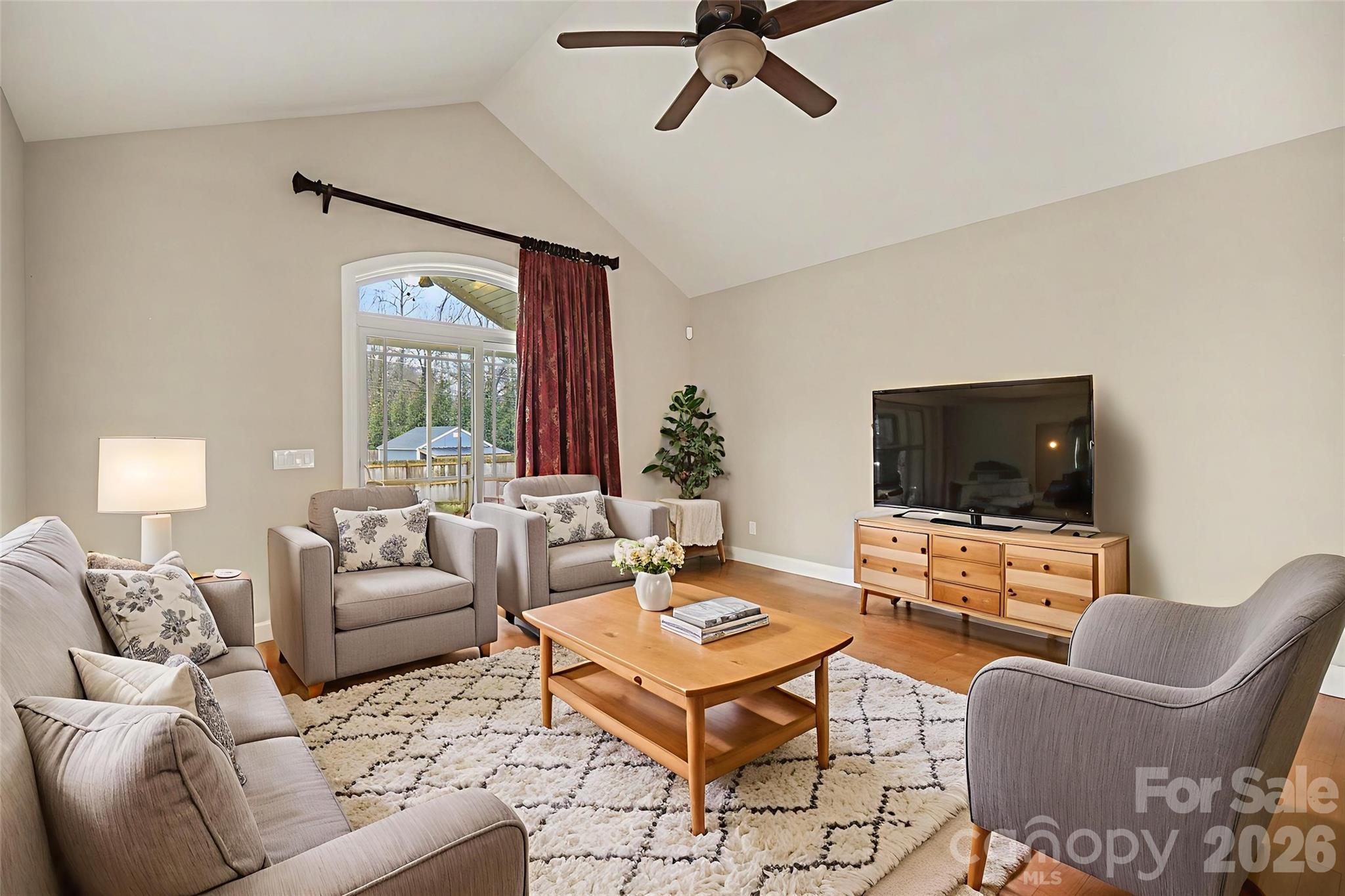 1139 Moray Court