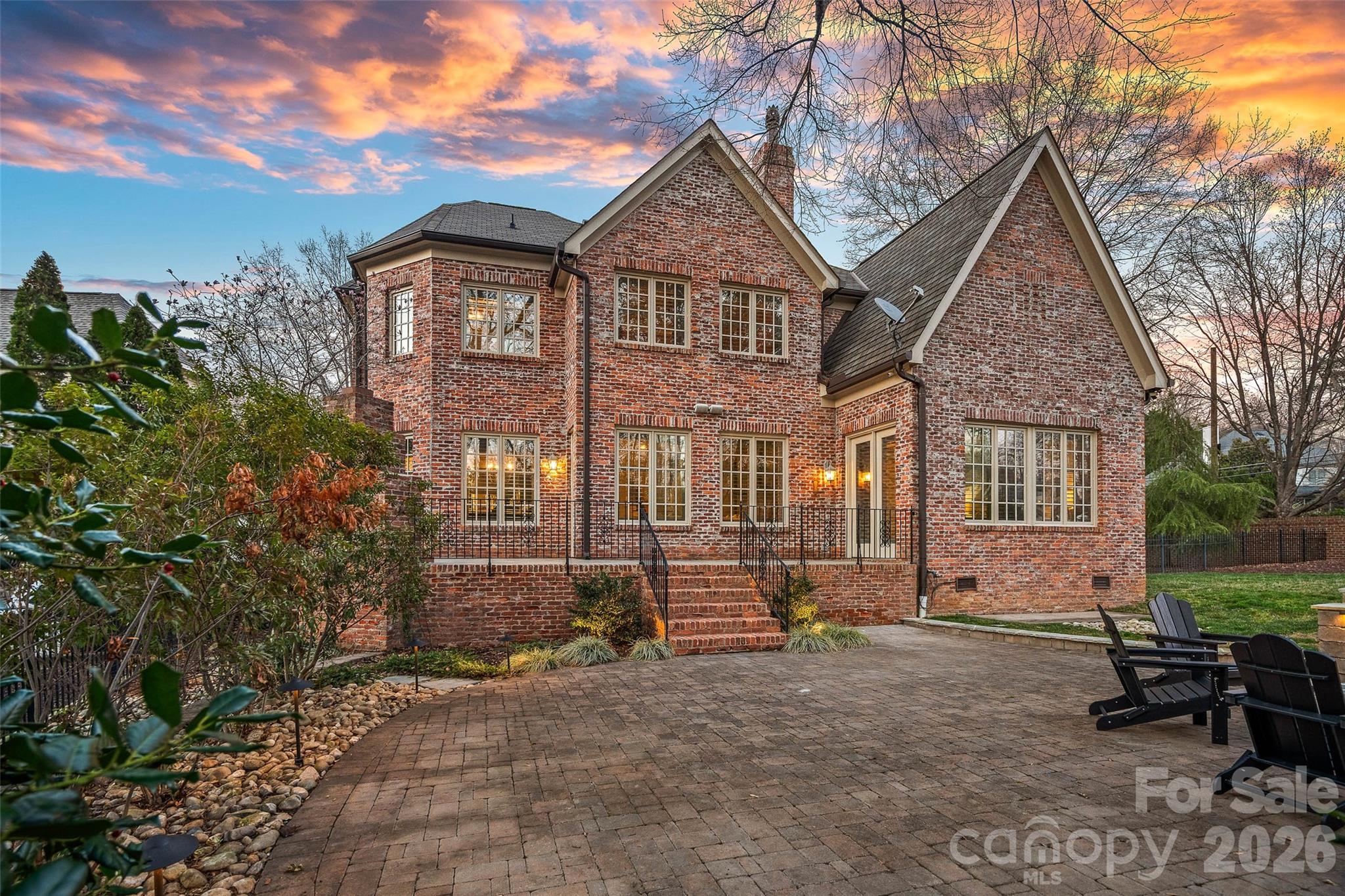 3618 Hennessy Place