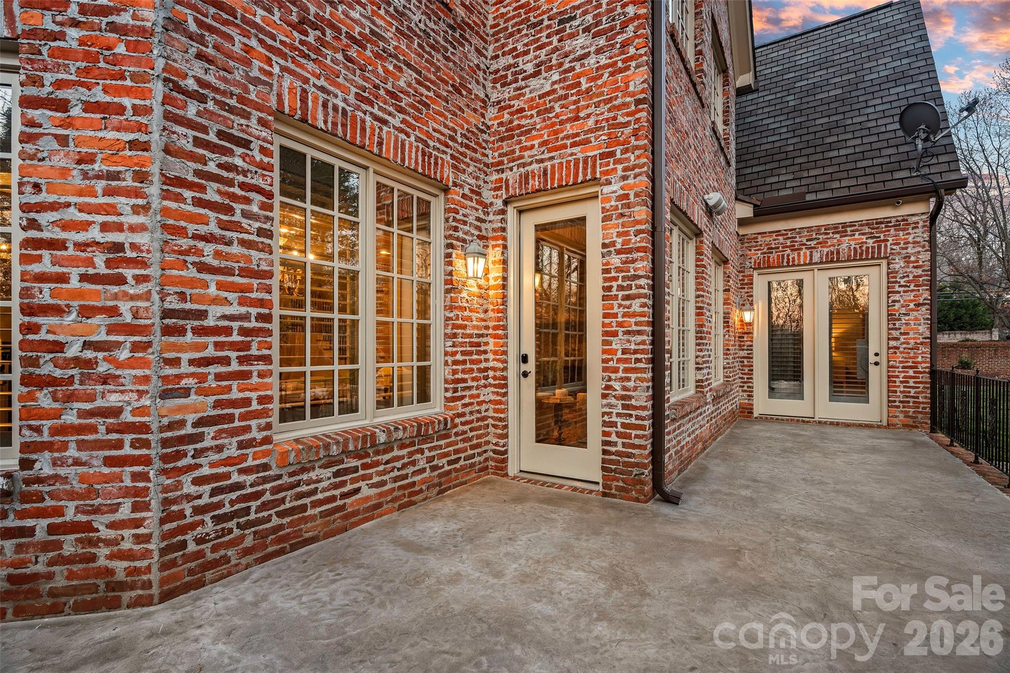 3618 Hennessy Place