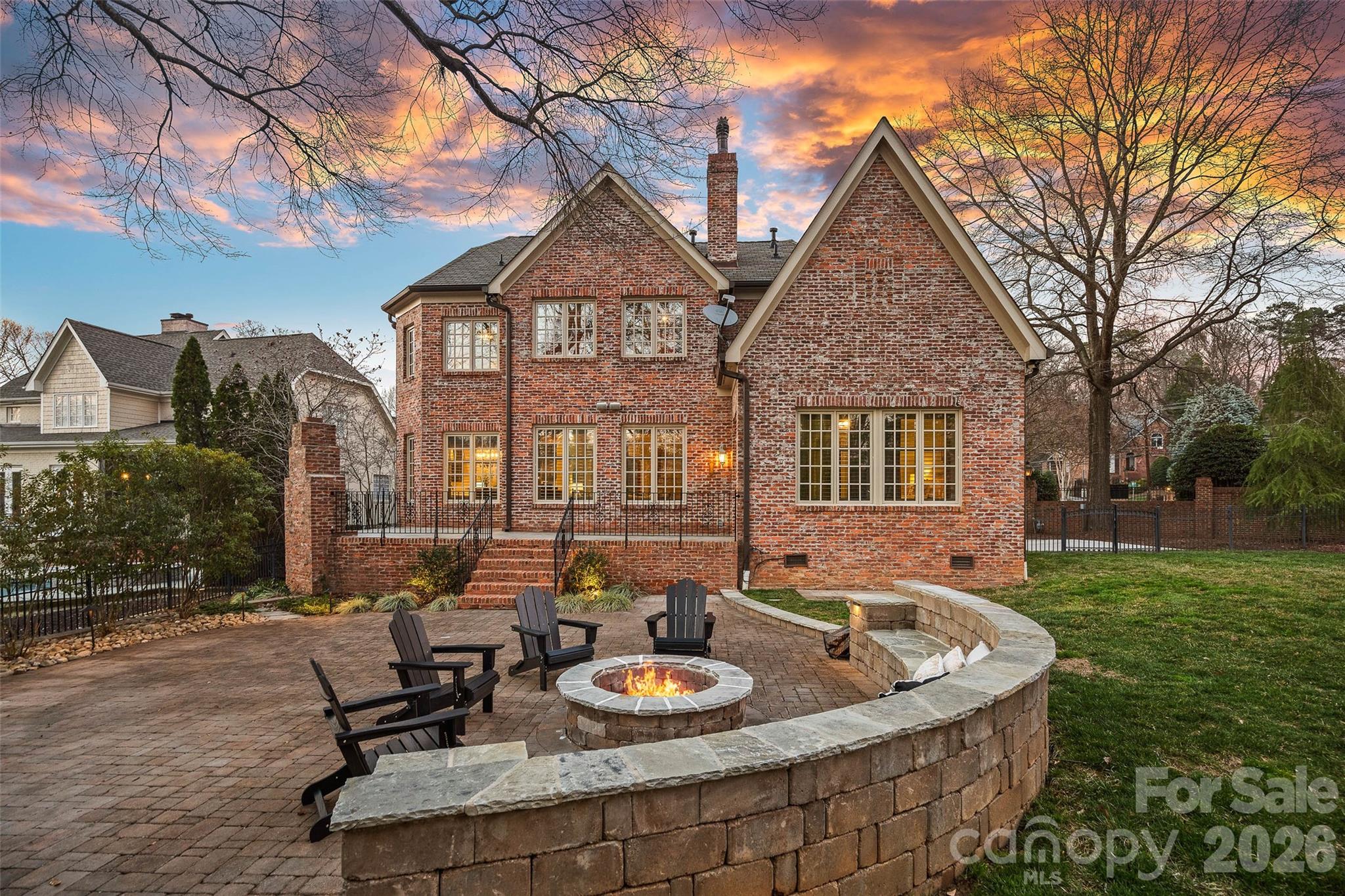 3618 Hennessy Place