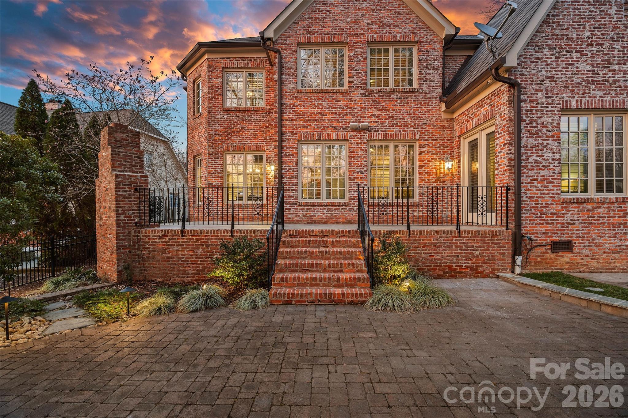 3618 Hennessy Place