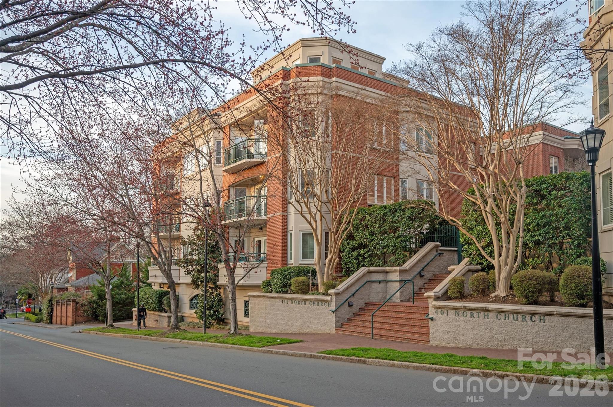 415 N Church Street Unit: 309