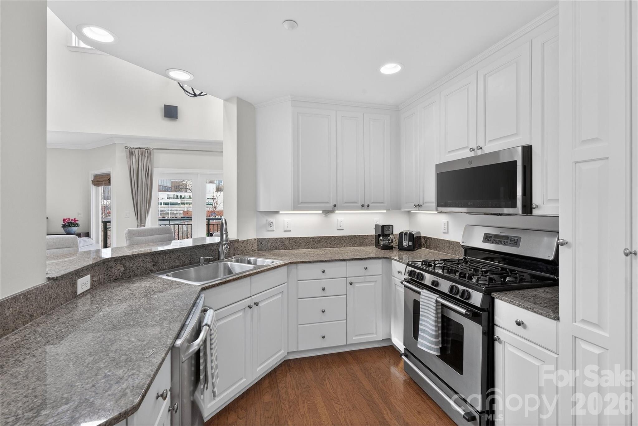 415 N Church Street Unit: 309