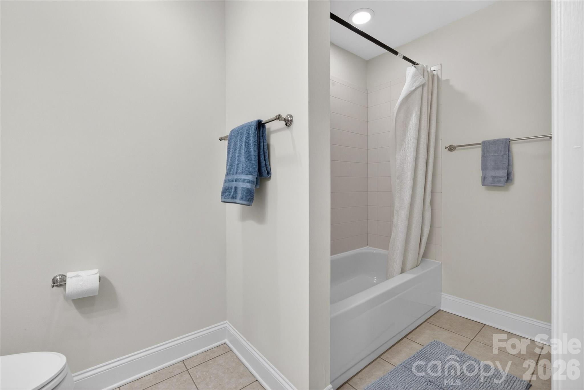 415 N Church Street Unit: 309