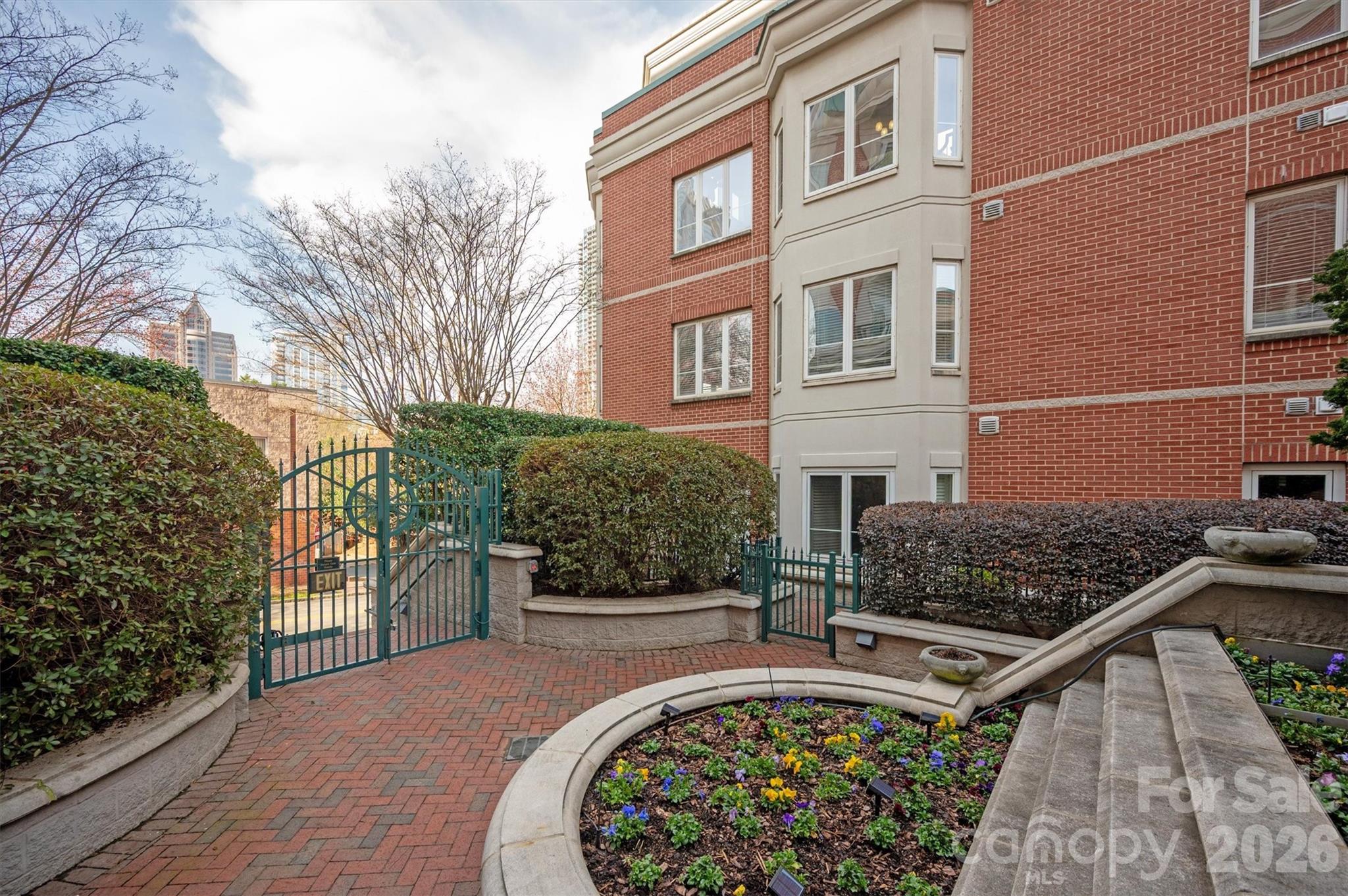 415 N Church Street Unit: 309