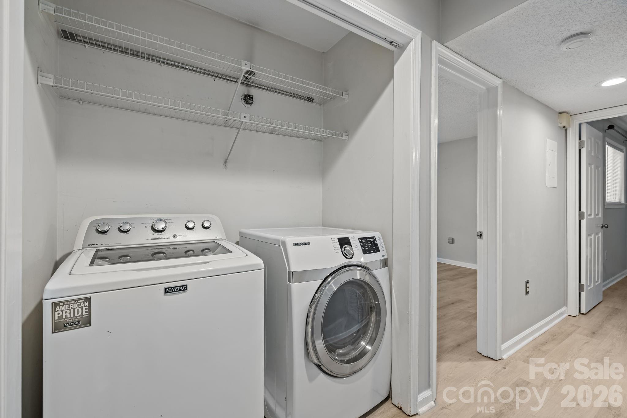 427 W 8th Street Unit: 104