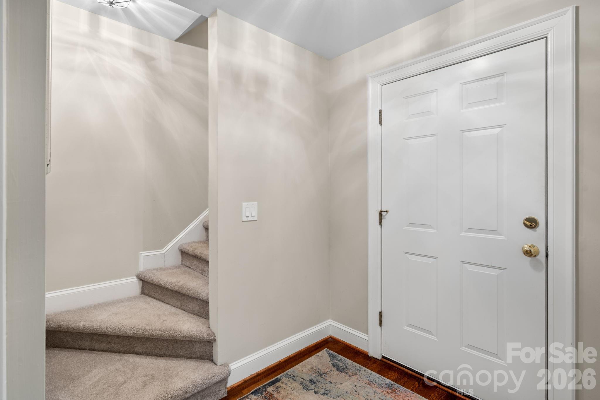 4517 Columbine Court