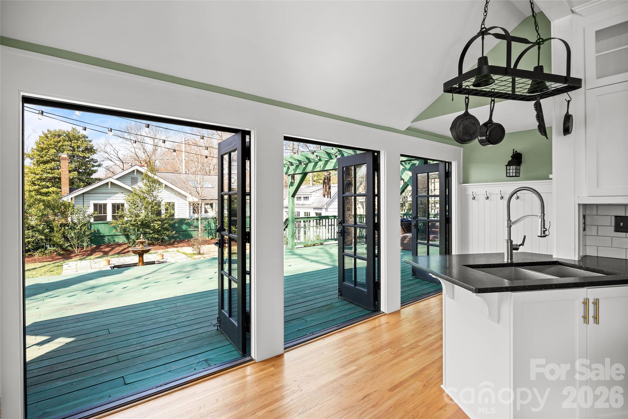 2101 The Plaza Road