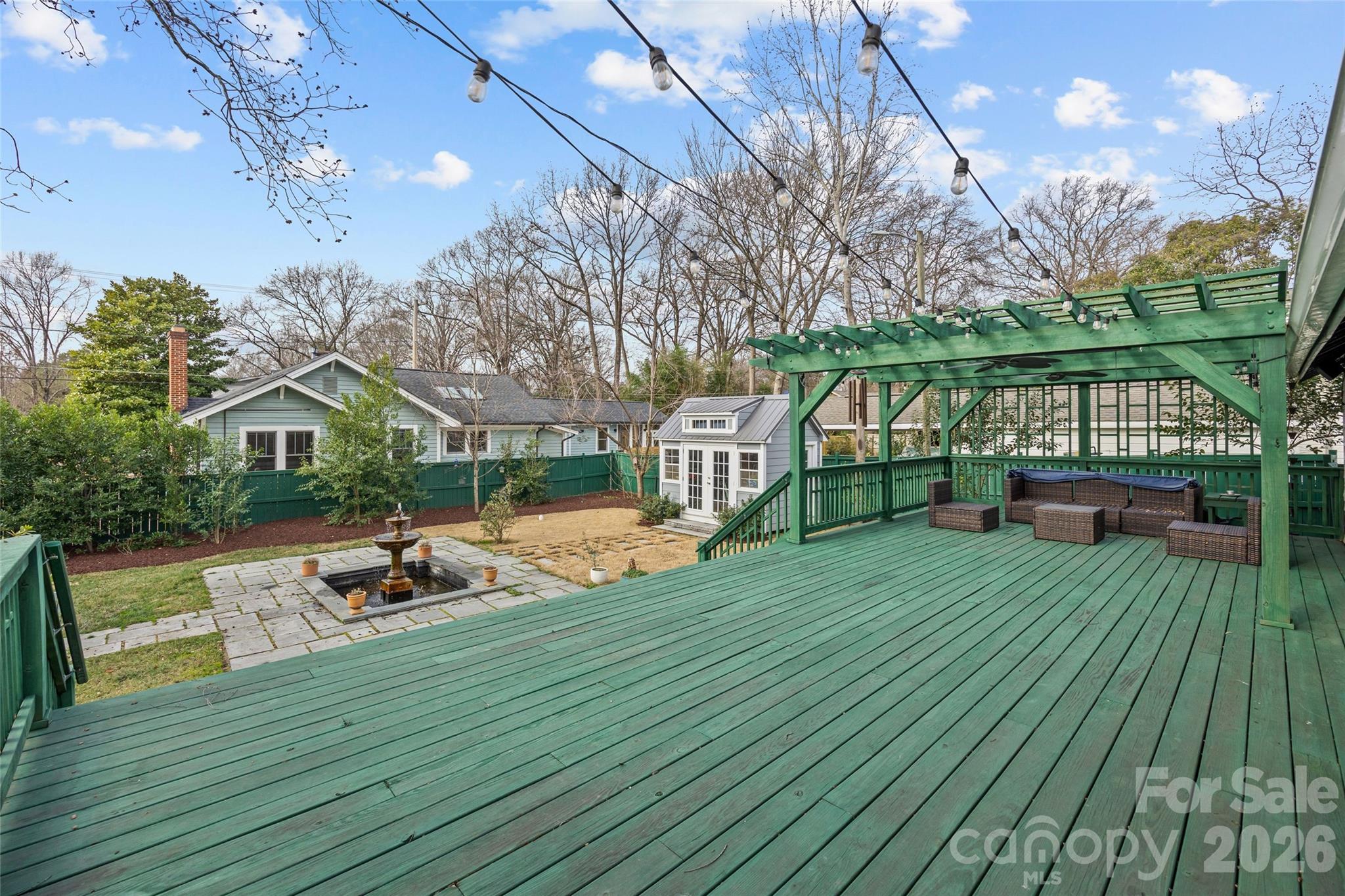 2101 The Plaza Road