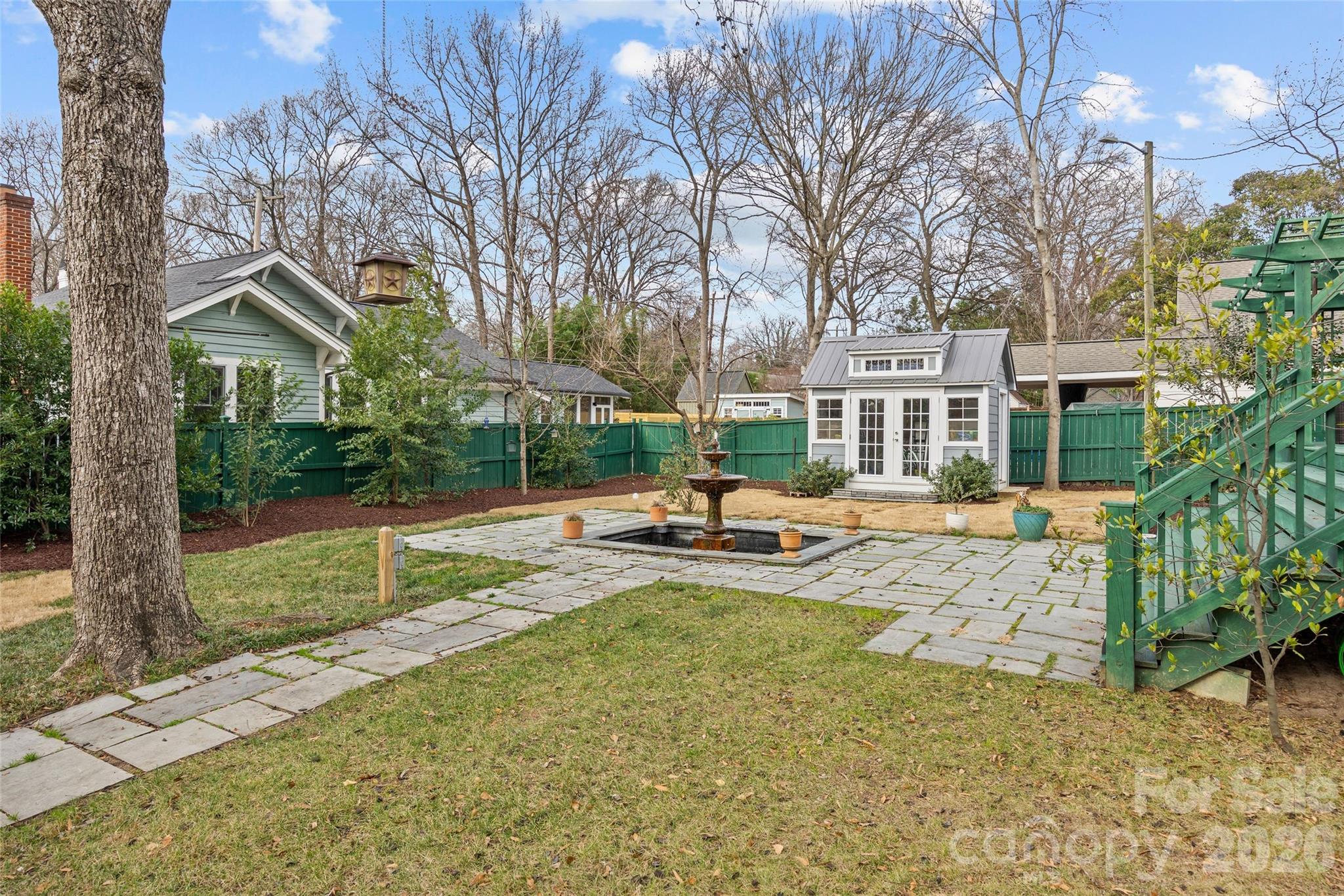 2101 The Plaza Road