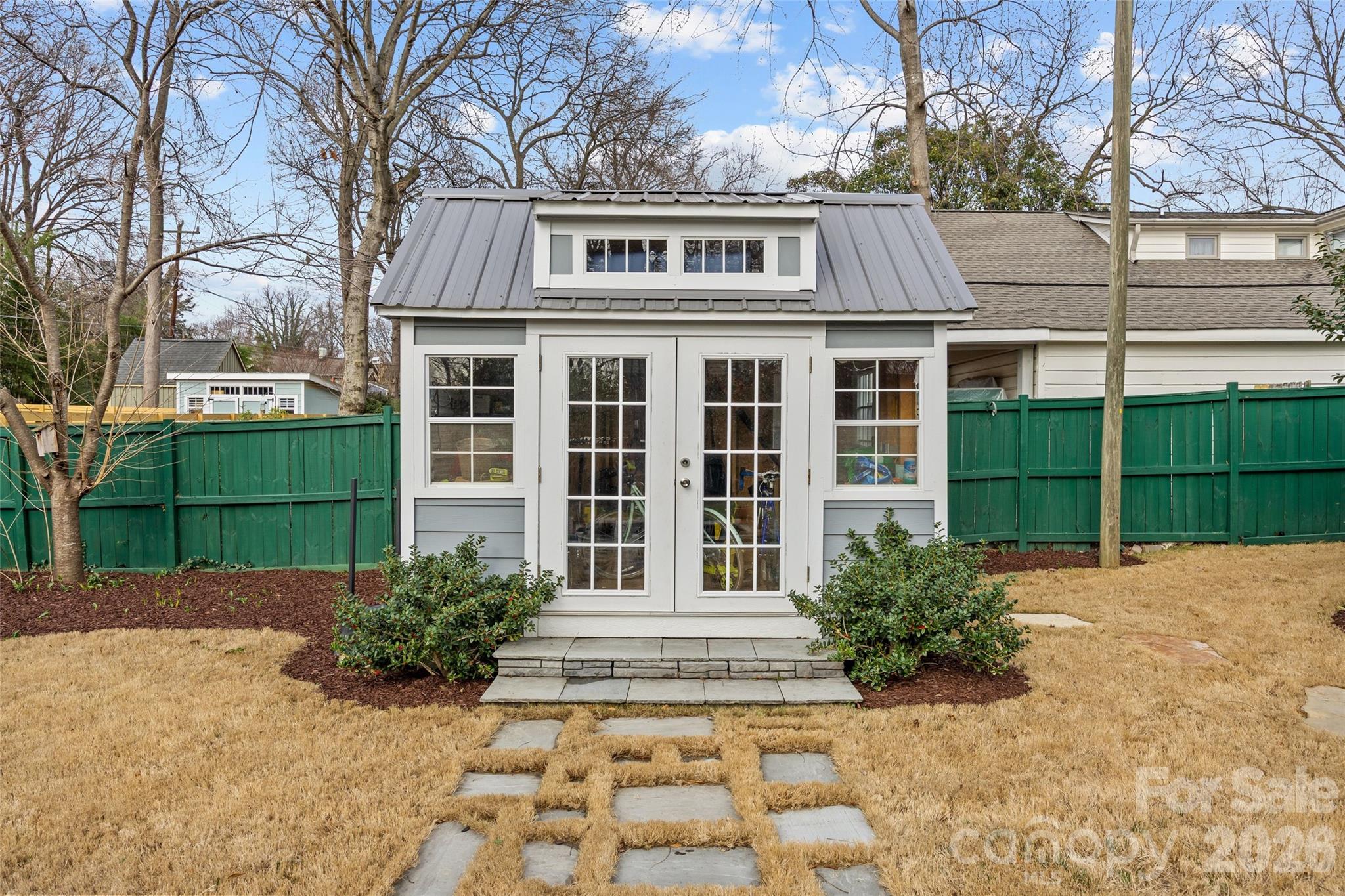 2101 The Plaza Road