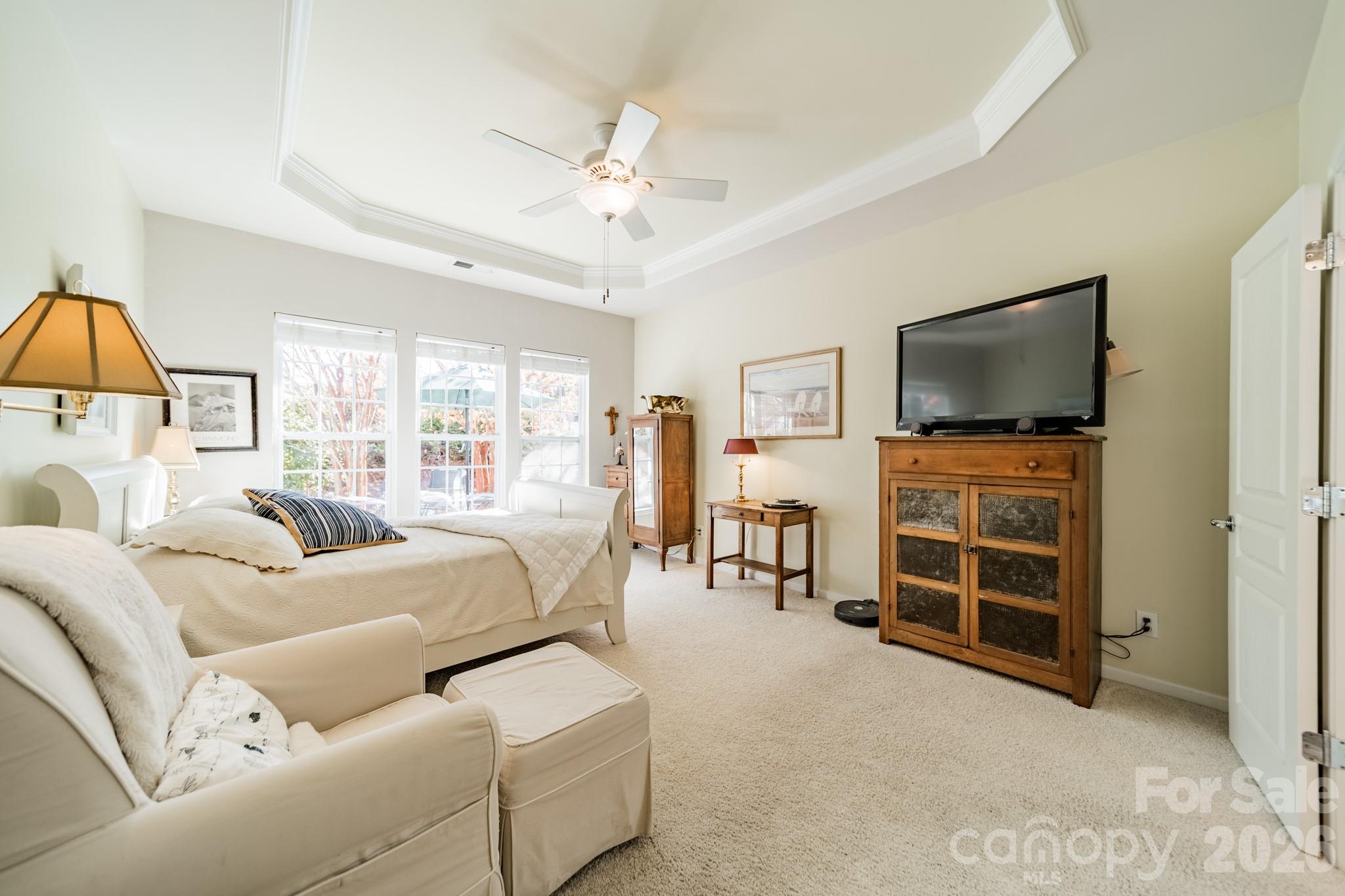 35047 Carnation Lane