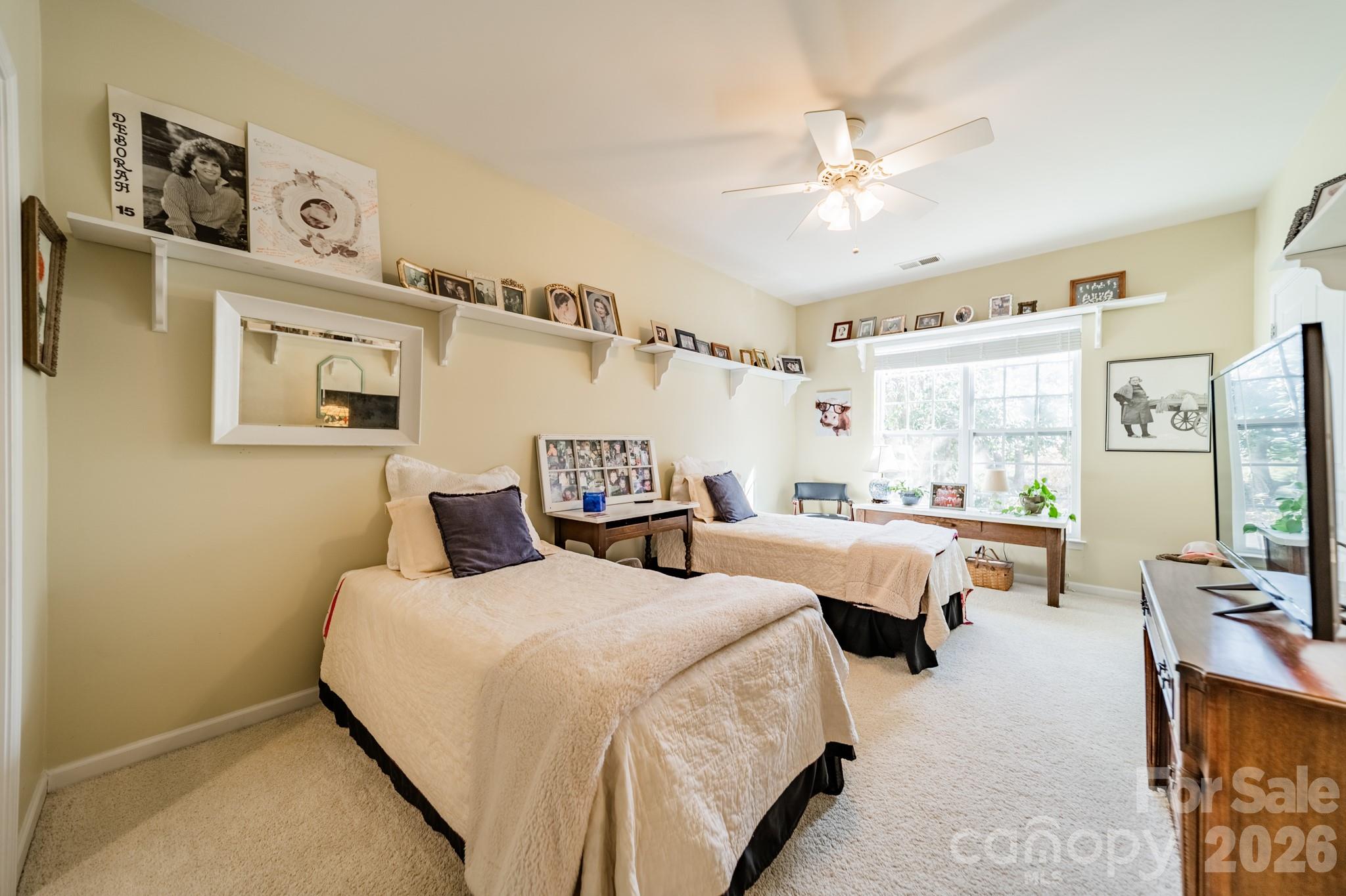 35047 Carnation Lane