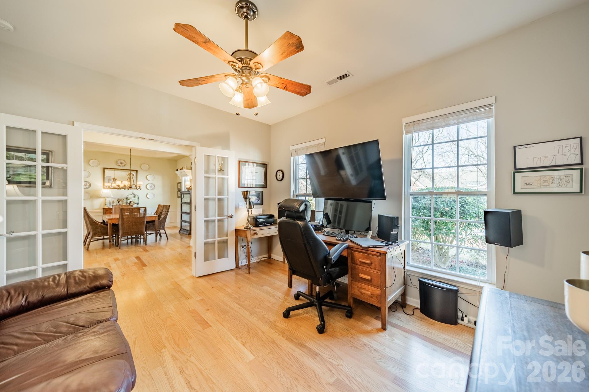 35047 Carnation Lane