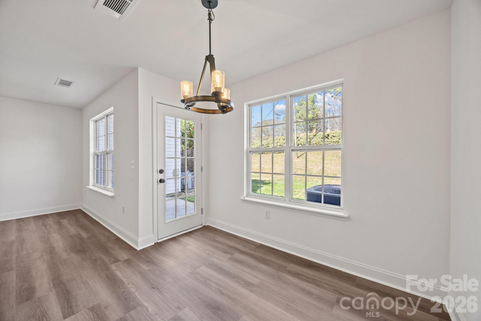 9512 Elizabeth Townes Lane