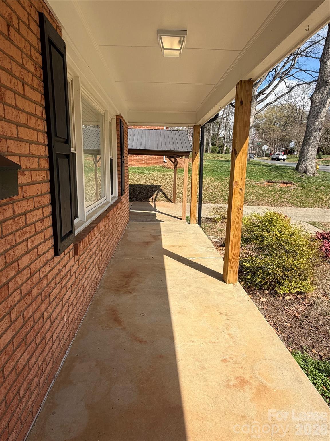 943 Dudley Drive