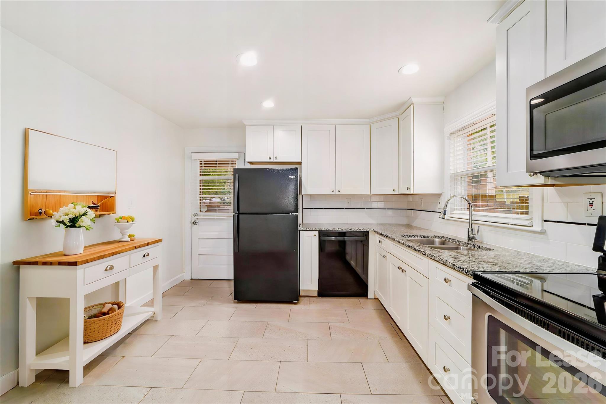 943 Dudley Drive