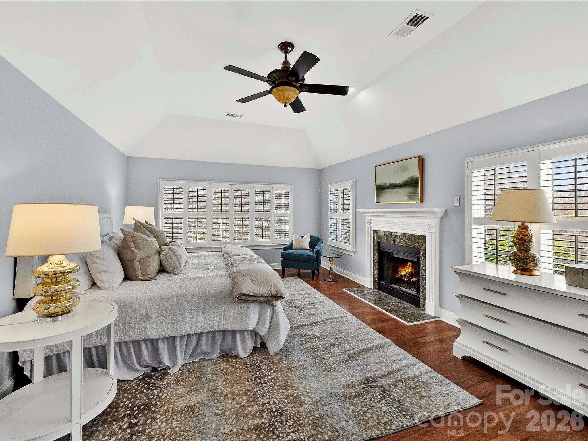 1805 Mt Isle Harbor Drive