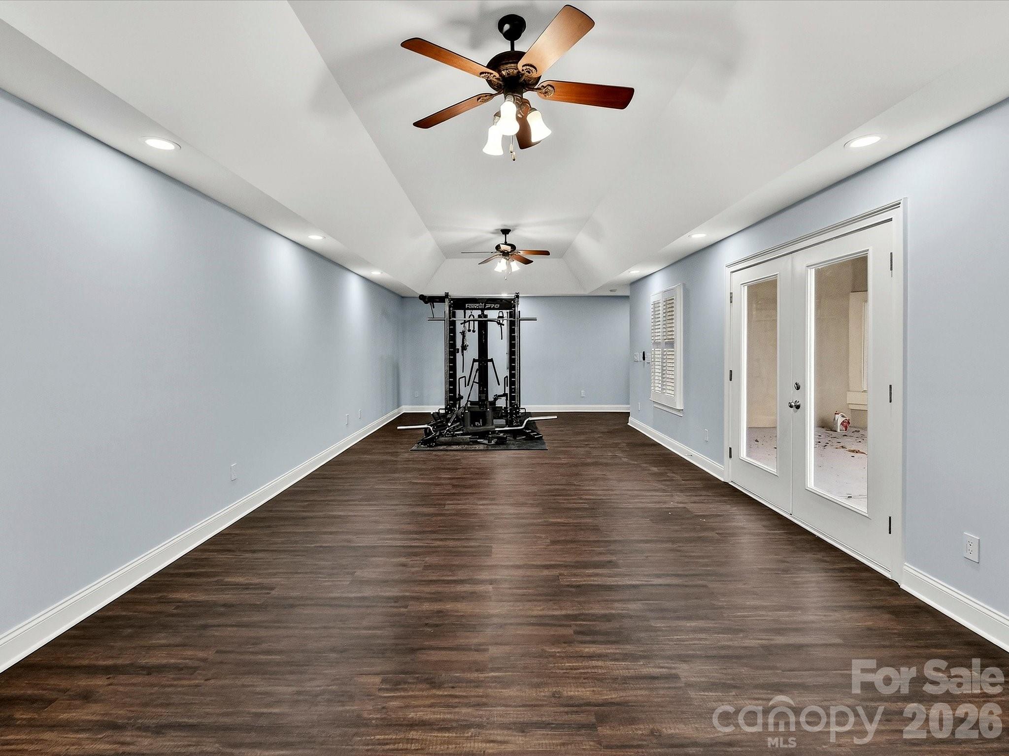 1805 Mt Isle Harbor Drive