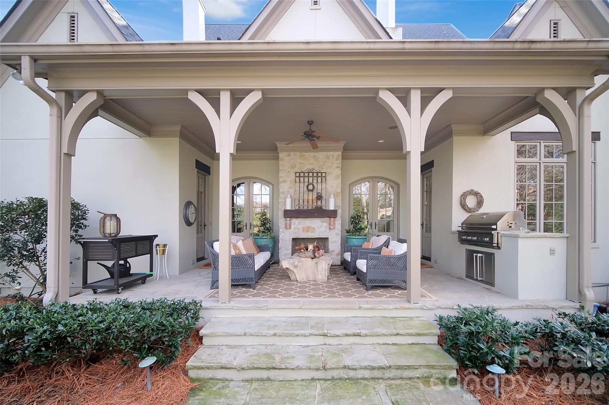 7028 Summerhill Ridge Drive