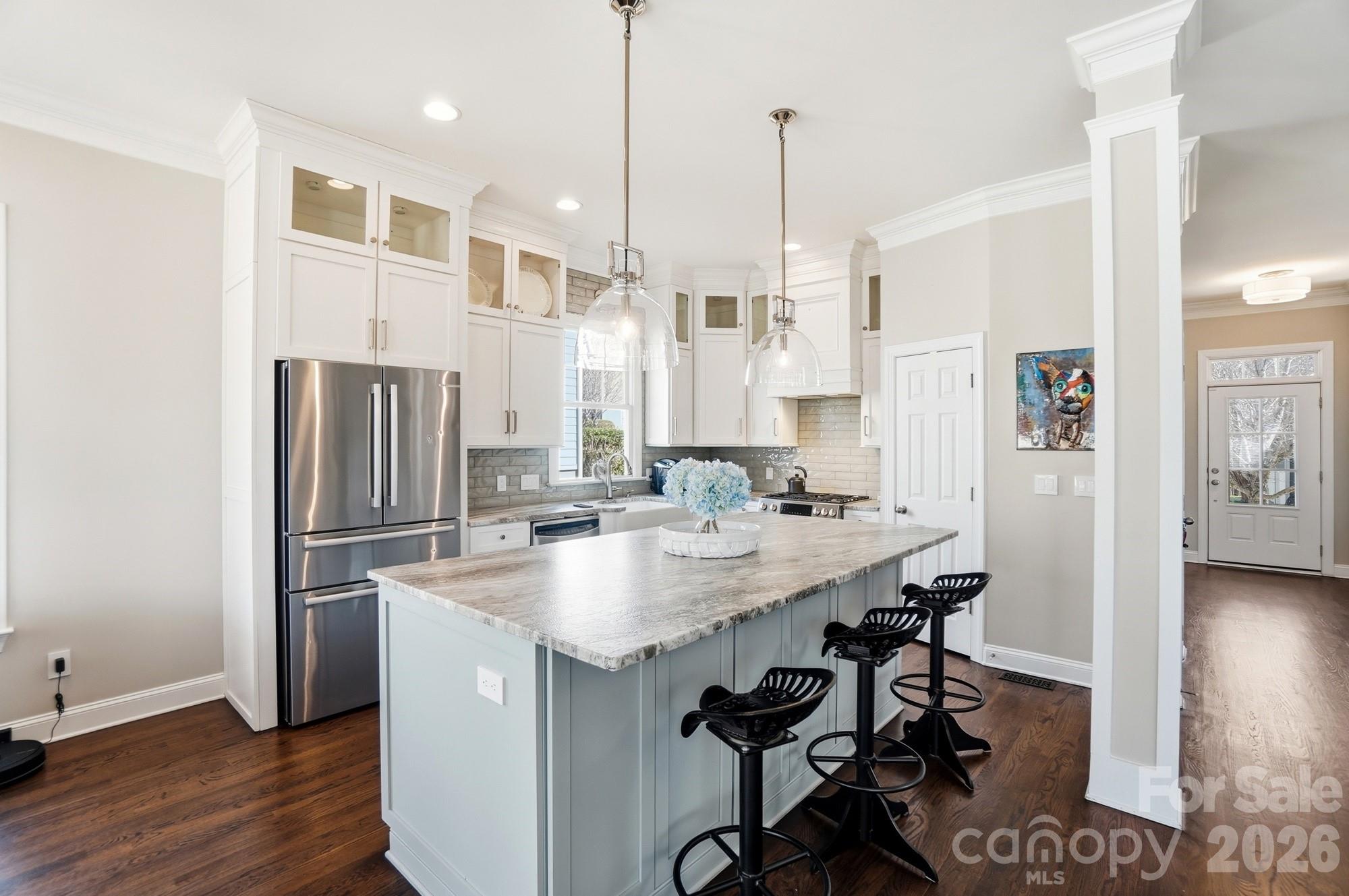 4261 Birkshire Heights