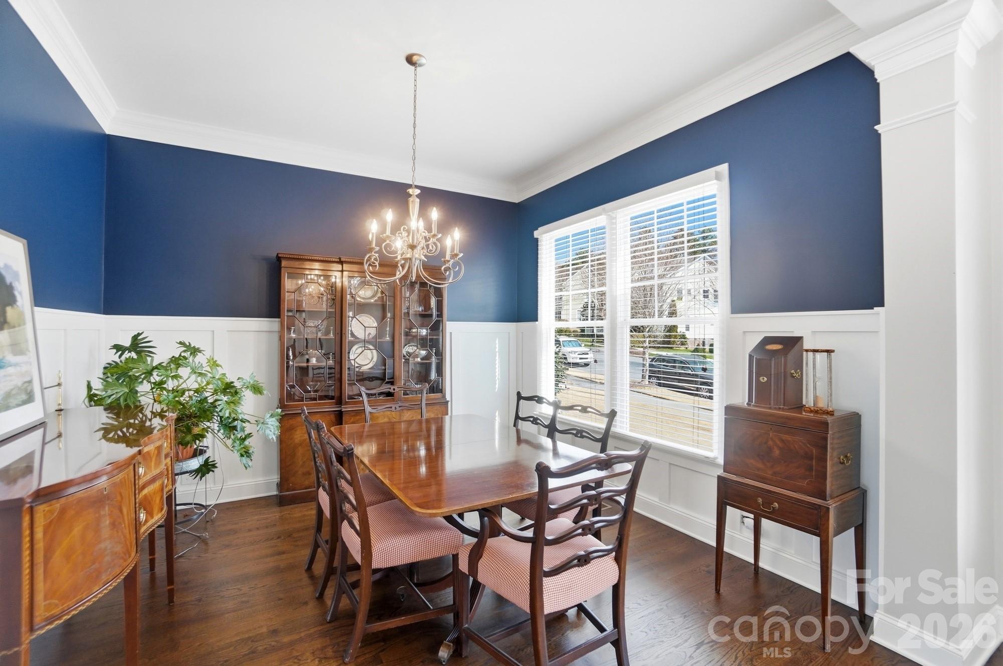 4261 Birkshire Heights